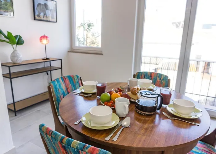 Lalitana Center Apartment