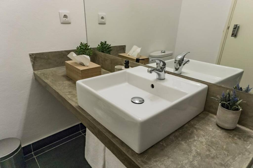 Lalitana Center Apartment *